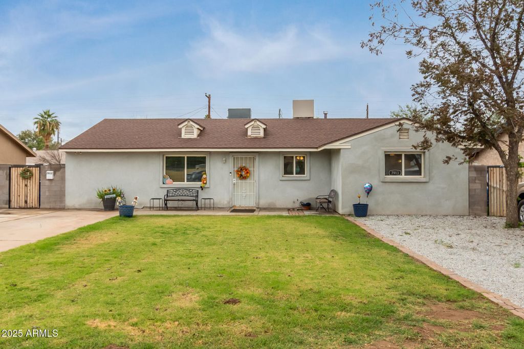 7913 W VERDE Lane, Phoenix, AZ 85033