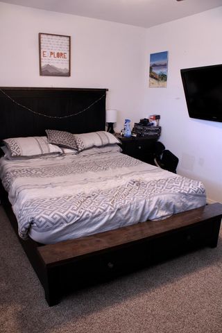 10443 Wright Avenue, Klamath Falls, OR 97603