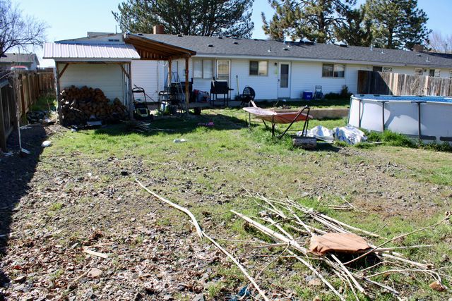 10443 Wright Avenue, Klamath Falls, OR 97603