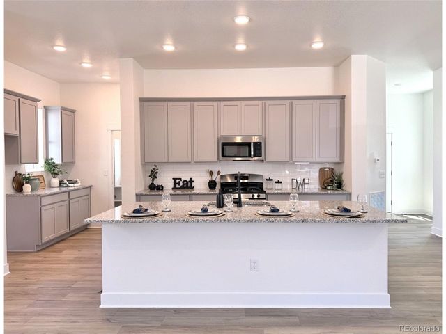 21048 E 63rd Ave, Aurora, CO 80019