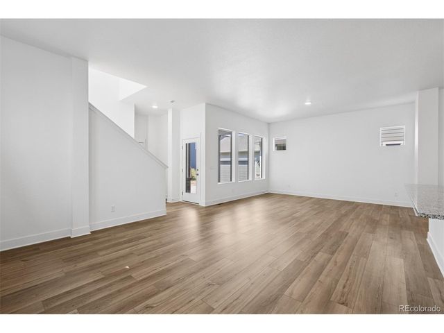 21048 E 63rd Ave, Aurora, CO 80019