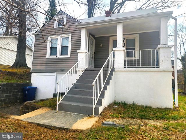 702 CAPITOL HEIGHTS BLVD, Capitol Heights, MD 20743