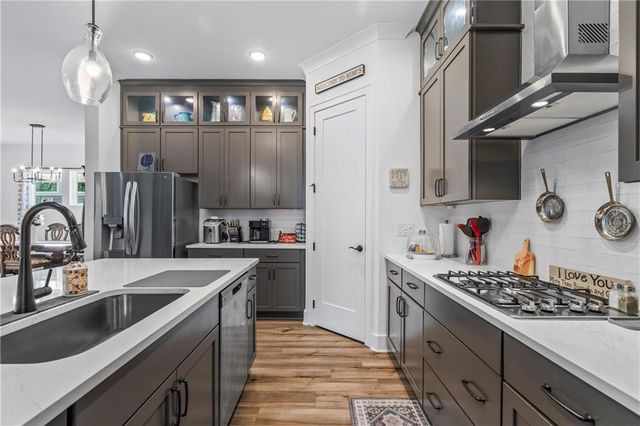 7076 Cottage Grove Drive, Flowery Branch, GA 30542