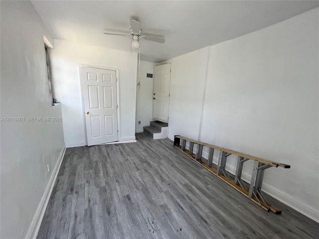 1801 NW 88th St 0, Miami, FL 33147