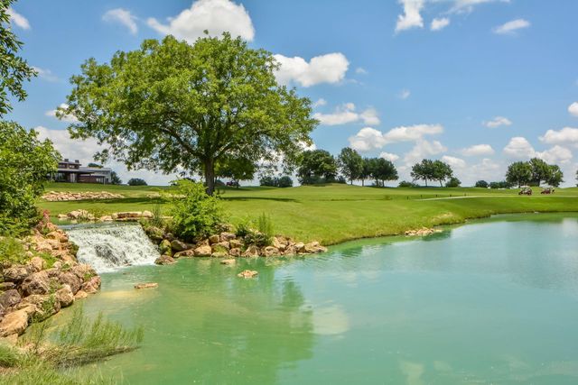 2004 Autumn Run LN, Round Rock, TX 78665