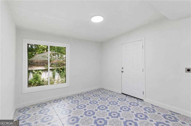 2484 Ortega Way, Atlanta, GA 30341