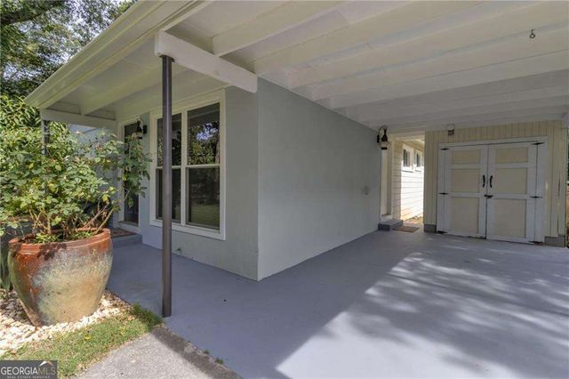 2484 Ortega Way, Atlanta, GA 30341