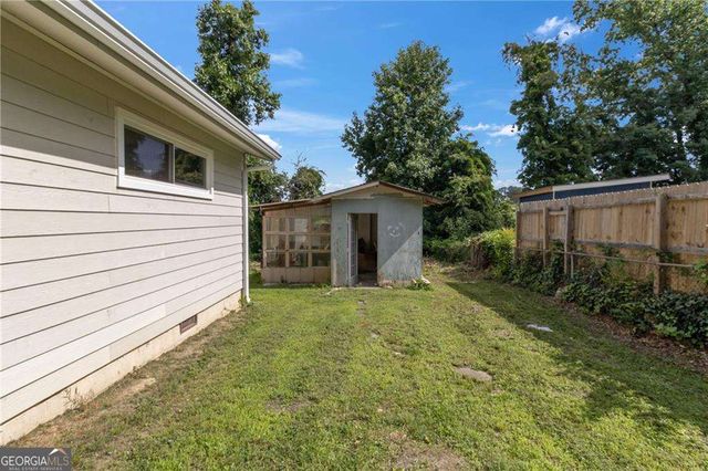 2484 Ortega Way, Atlanta, GA 30341