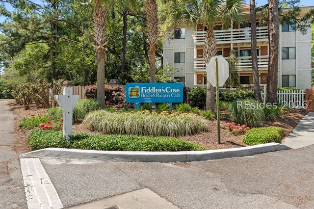 45 Folly Field Rd Apt 17F, Hilton Head Island, SC 29928
