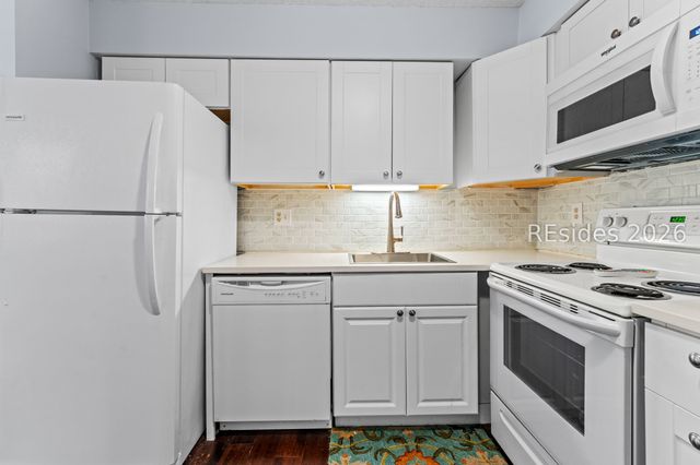 45 Folly Field Rd Apt 17F, Hilton Head Island, SC 29928