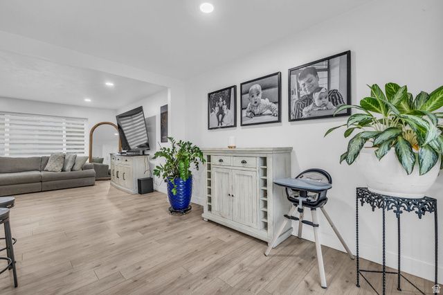 1860 W 7225 S, West Jordan, UT 84084