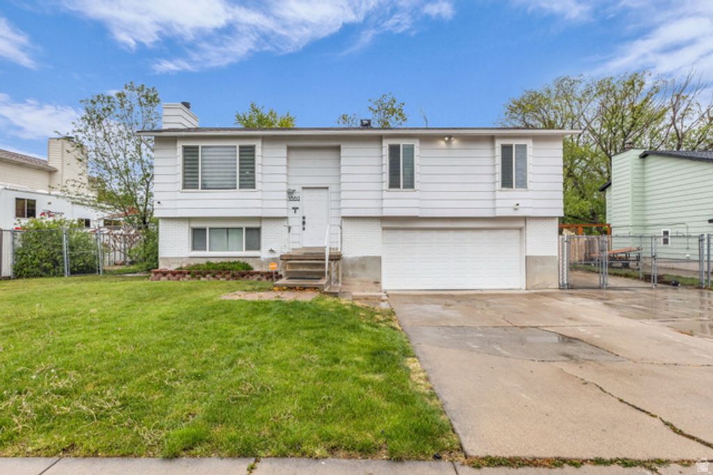 1860 W 7225 S, West Jordan, UT 84084