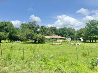 00 CR 1660, Mt Pleasant, TX 75455