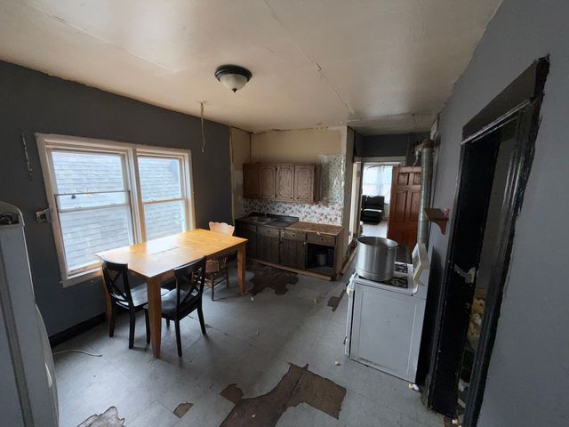 4815 S WINCHESTER Avenue, Chicago, IL 60609