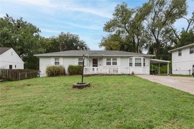 212 N 81st Terrace, Kansas City, KS 66112