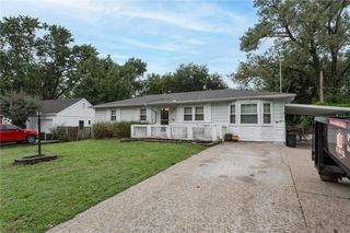 212 N 81st Terrace, Kansas City, KS 66112