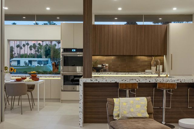 87 Westlake Circle, Palm Springs, CA 92264