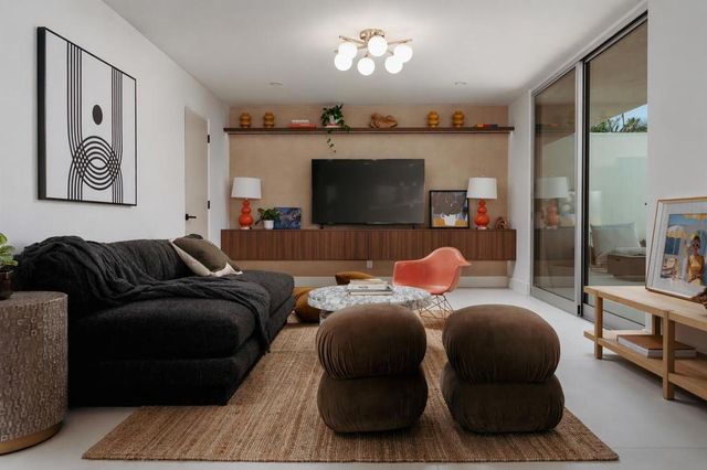 87 Westlake Circle, Palm Springs, CA 92264