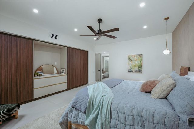 87 Westlake Circle, Palm Springs, CA 92264