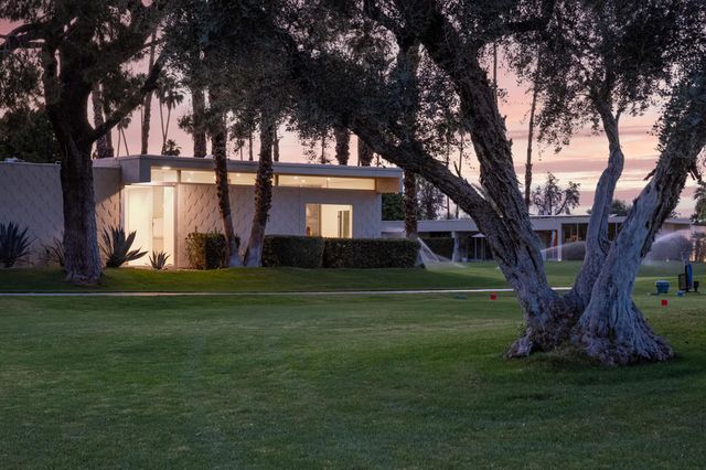 87 Westlake Circle, Palm Springs, CA 92264