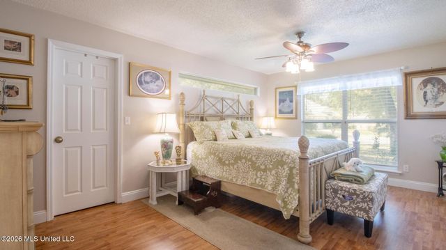 7739 Manini Way, Diamondhead, MS 39525