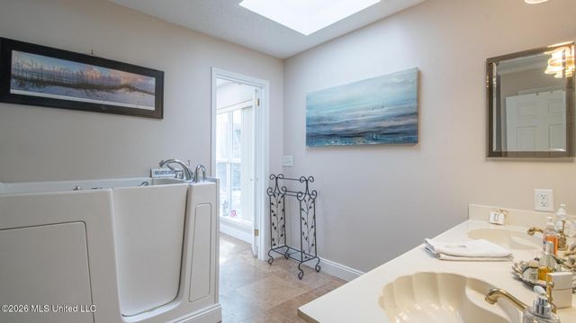 7739 Manini Way, Diamondhead, MS 39525