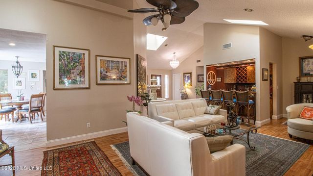 7739 Manini Way, Diamondhead, MS 39525