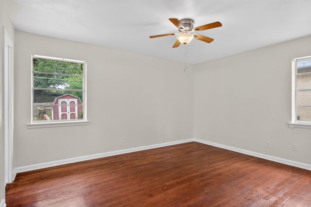 1619 Longview Street, Mesquite, TX 75149