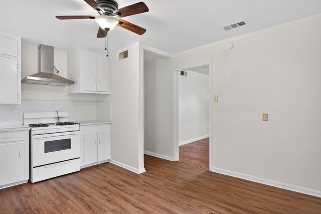 1619 Longview Street, Mesquite, TX 75149