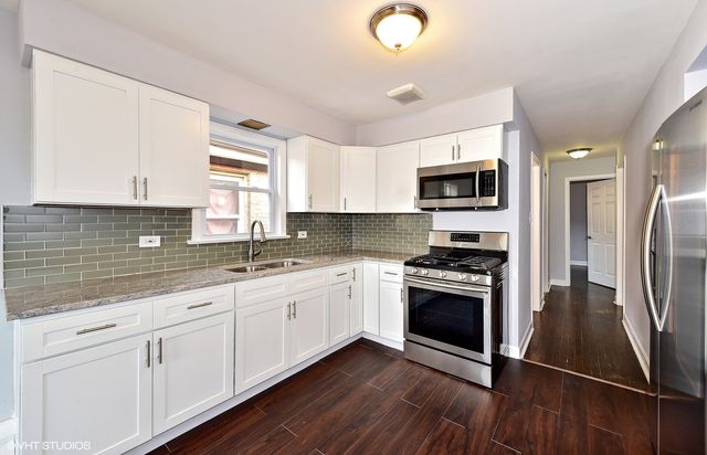 1028 S Monitor Avenue 2, Chicago, IL 60644