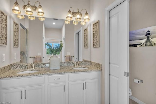 9403 Pocida CT 203, Naples, FL 34119