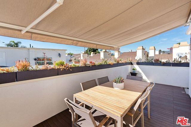 1744 Granville Avenue 105, Los Angeles, CA 90025