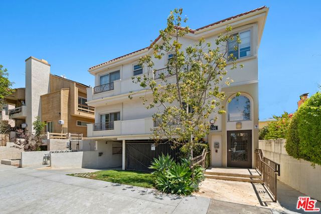1744 Granville Avenue 105, Los Angeles, CA 90025