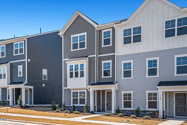 1706 Burgundy Pk Drive, Apex, NC 27502