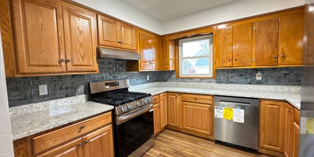 42 Baker Street W, Saint Paul, MN 55107