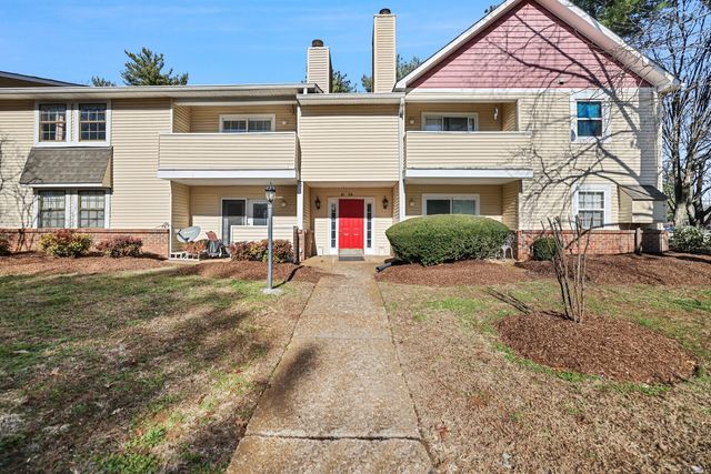 102 General Jackson Ln, Hermitage, TN 37076