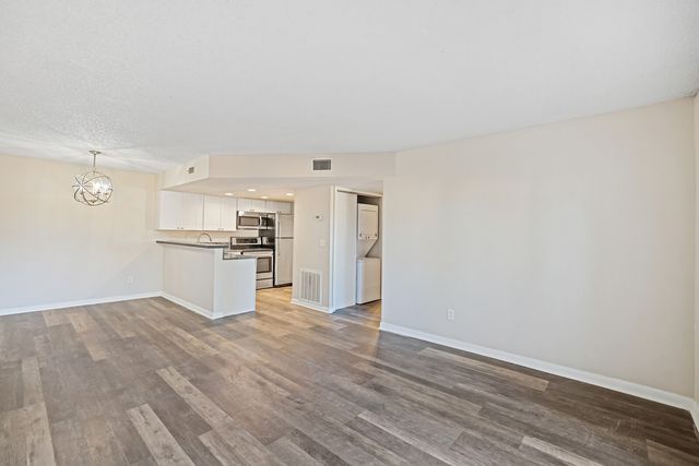 102 General Jackson Ln, Hermitage, TN 37076