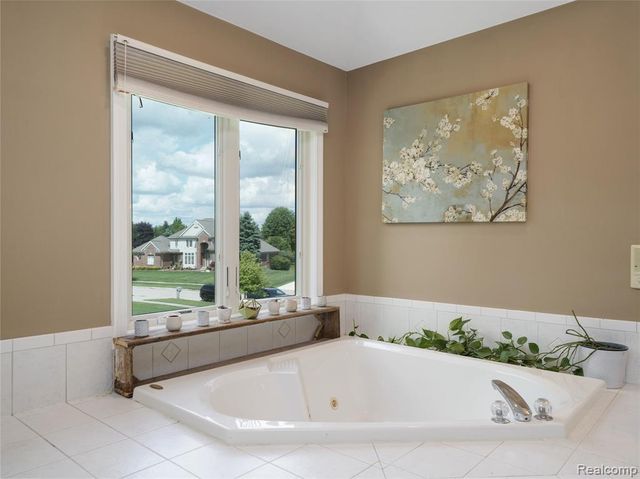 11959 Landers Drive, Plymouth, MI 48170