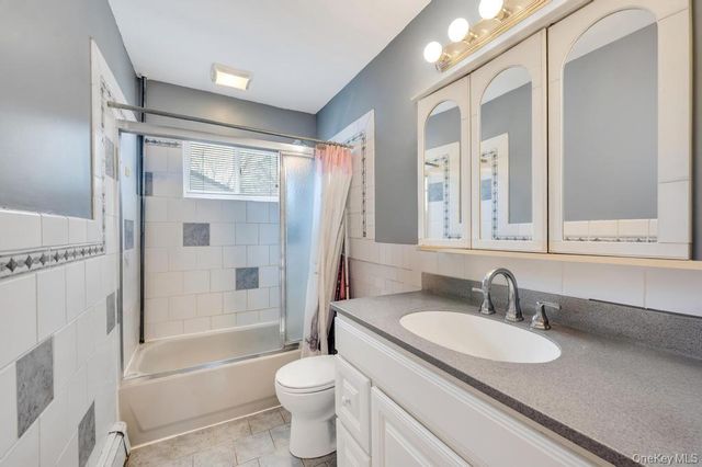 175 Shelby Avenue, Holbrook, NY 11741