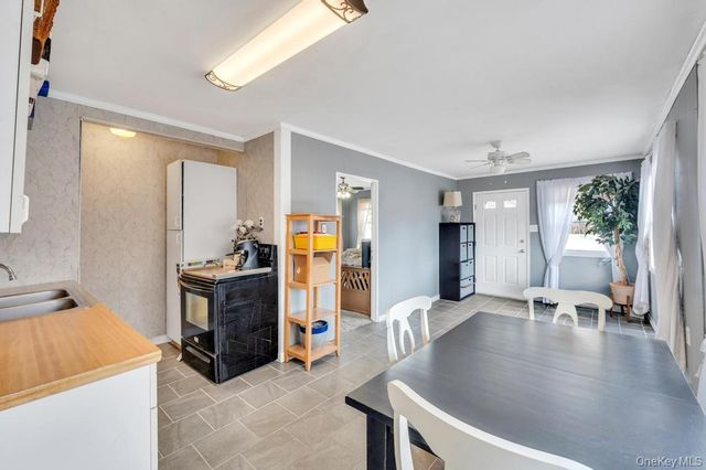 175 Shelby Avenue, Holbrook, NY 11741