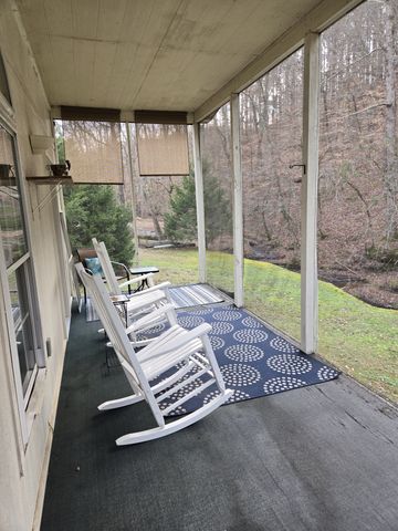 2130 Irwin Branch Rd, Waynesboro, TN 38485