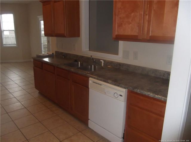 1250 Mingary Avenue, Fayetteville, NC 28306