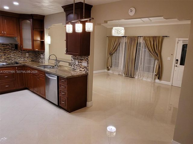 1662 SW 19th Ave 1662, Miami, FL 33145