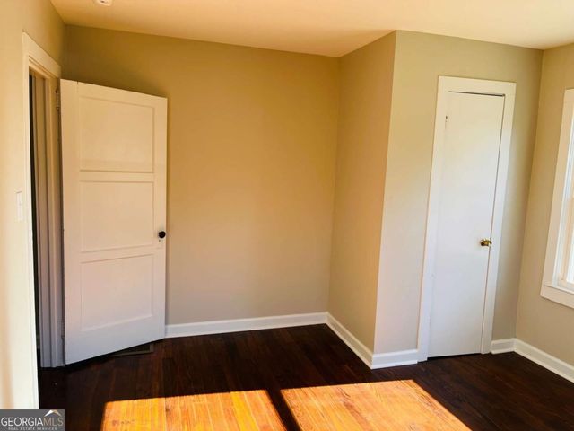 152 Fairview Drive, Fairburn, GA 30213