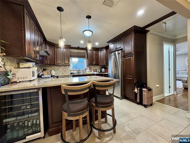 230 Linden Road, Wayne, NJ 07470