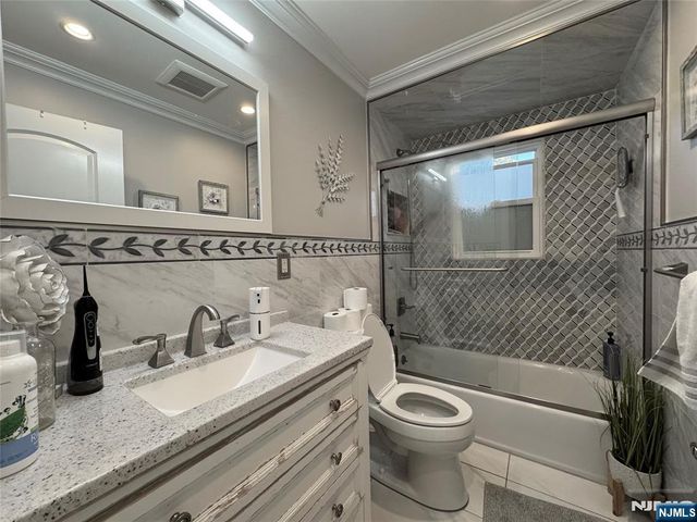 230 Linden Road, Wayne, NJ 07470