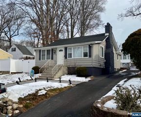 230 Linden Road, Wayne, NJ 07470