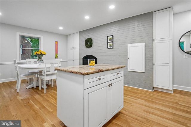 1014 POTOMAC LN, Alexandria, VA 22308