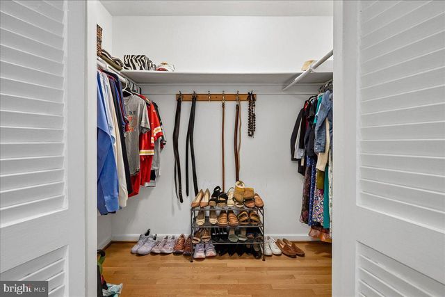 1014 POTOMAC LN, Alexandria, VA 22308