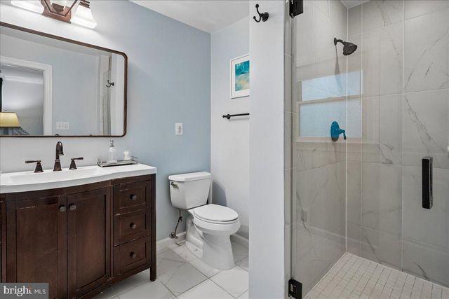 1014 POTOMAC LN, Alexandria, VA 22308